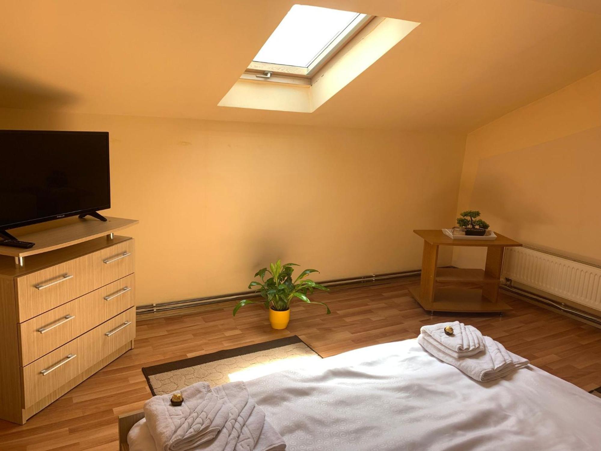 Casa Ramona Apartment Turda Bagian luar foto